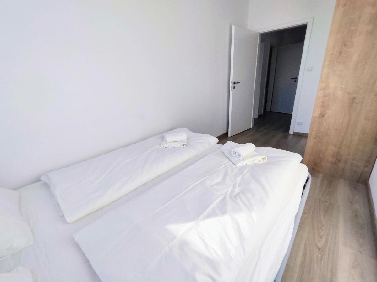 Schanz - Quietly Oriented - Private Parking - Balcony Μπρατισλάβα Εξωτερικό φωτογραφία